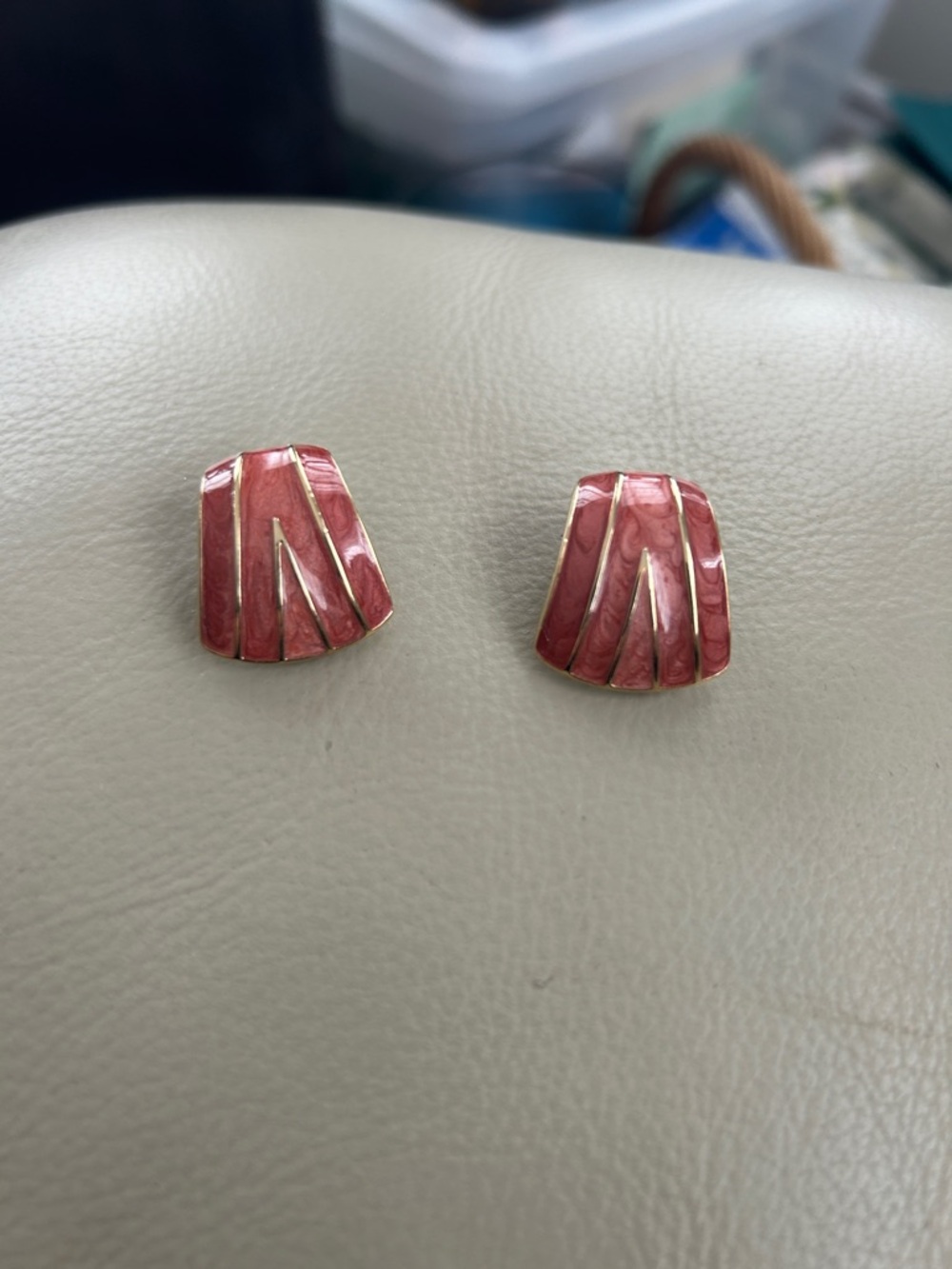 Enamel Gold Tone Clip‎ On Earrings Vintage Style Statement Retro Chic